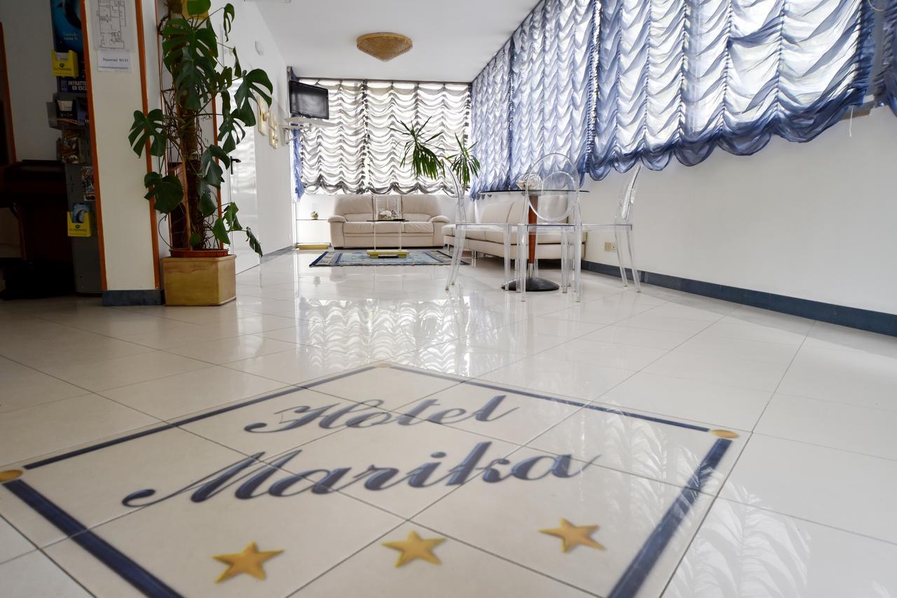 Hotel Marika Римини Экстерьер фото