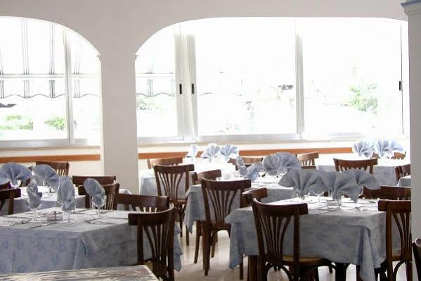 Hotel Marika Римини Экстерьер фото